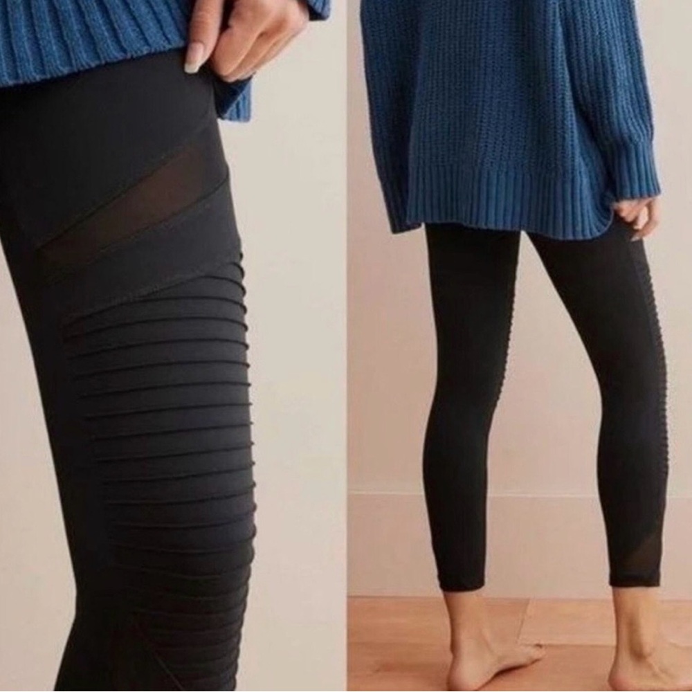 Aerie Black Ribbed Mesh Leggings